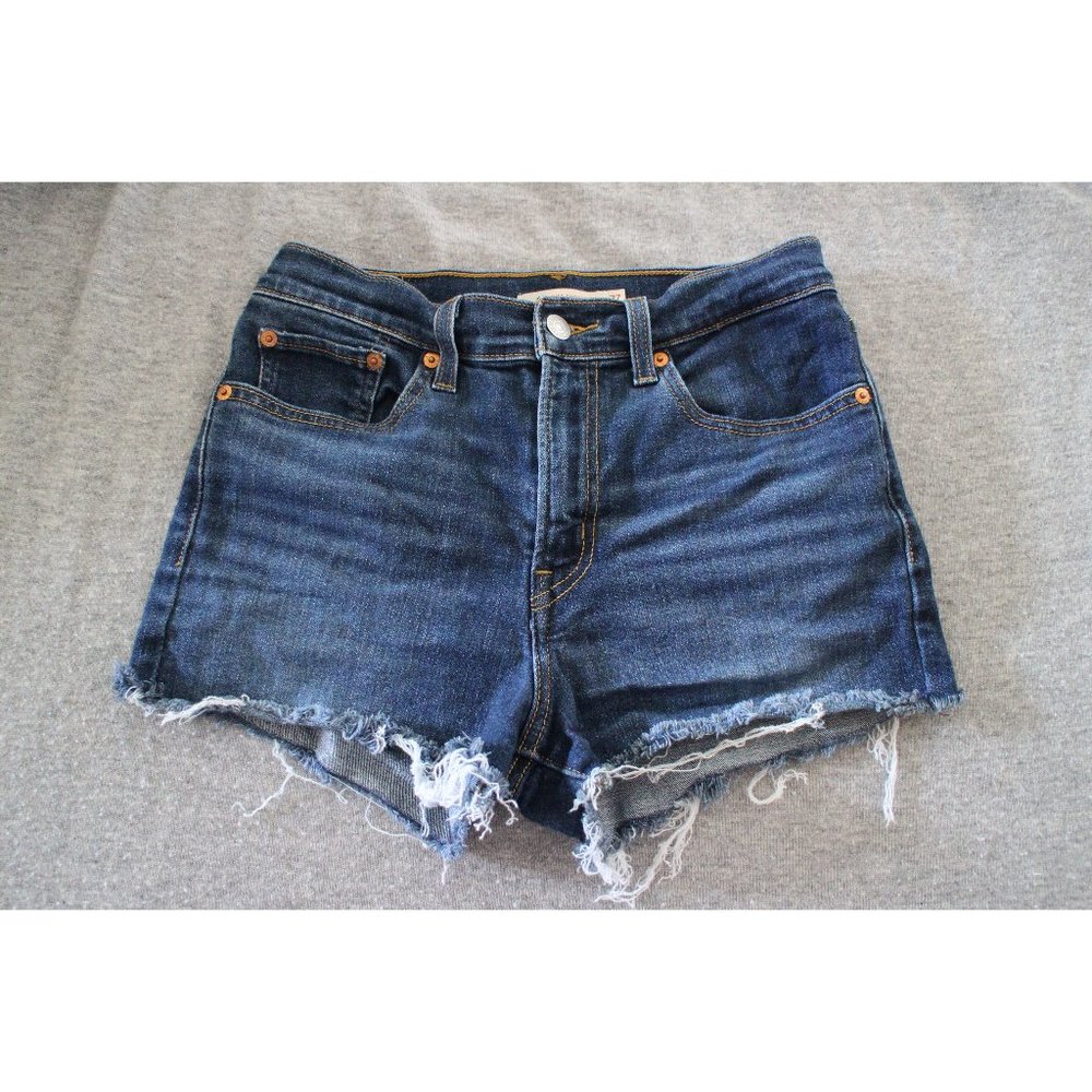 Levi's® Women's High-Rise Fringe Jean Shorts Size 27